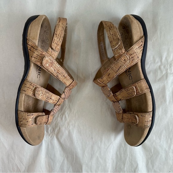 Vionic $100 Women 7 Adjustable Back Strap Sandals “Amber Gold Cork” Arch Support - Picture 4 of 6